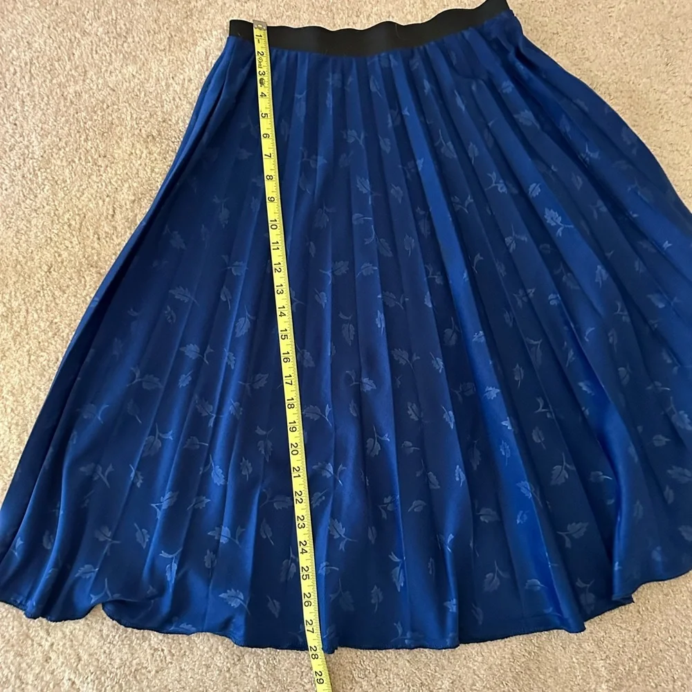 Vtg Hot Kiss California Woman’s Blue Pleated Skirt, Sz S